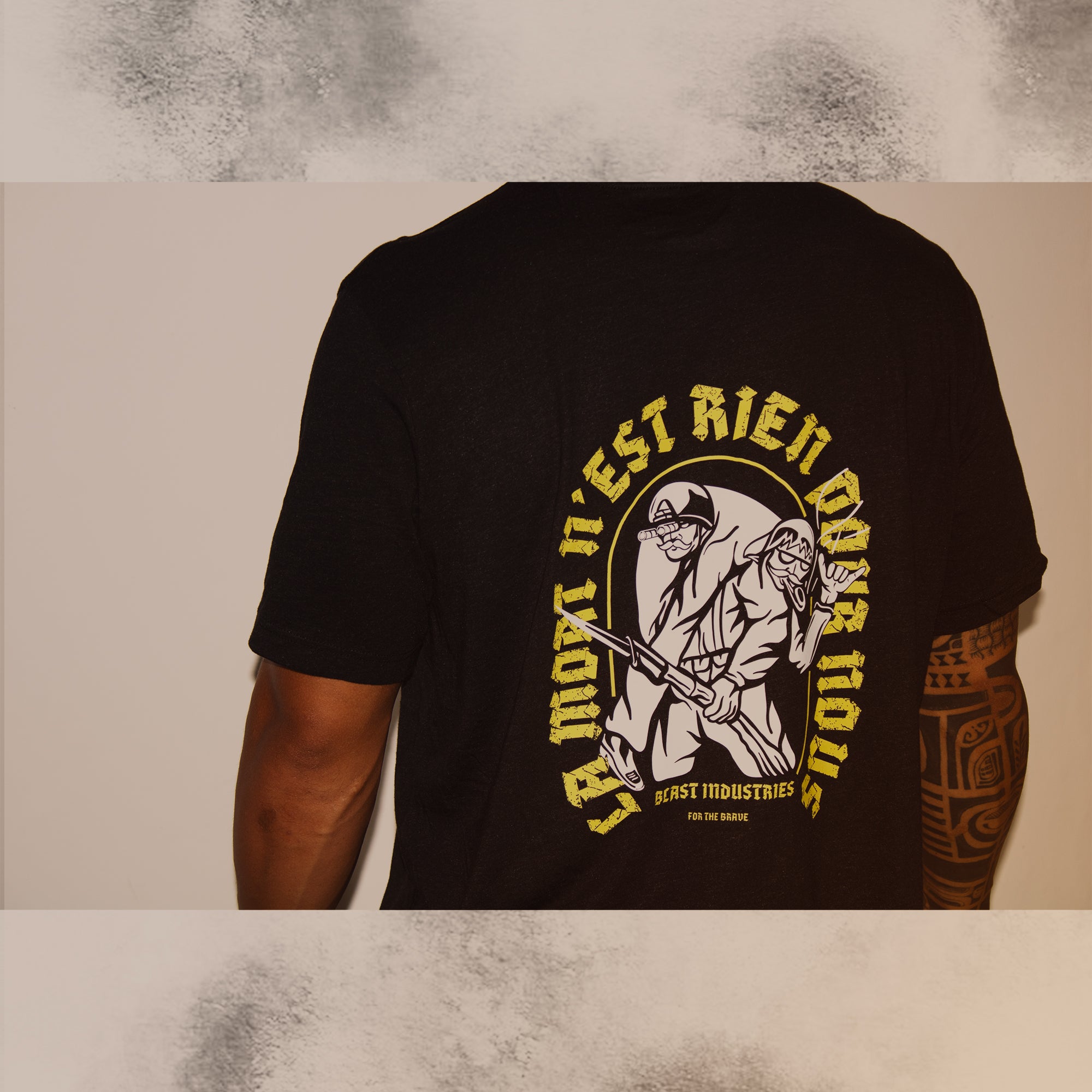 "La mort n'est rien pour nous" Black Unisex Tee